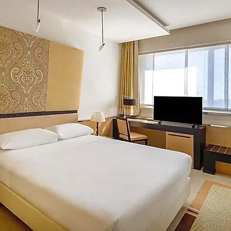 ホテル Malpensa 4*